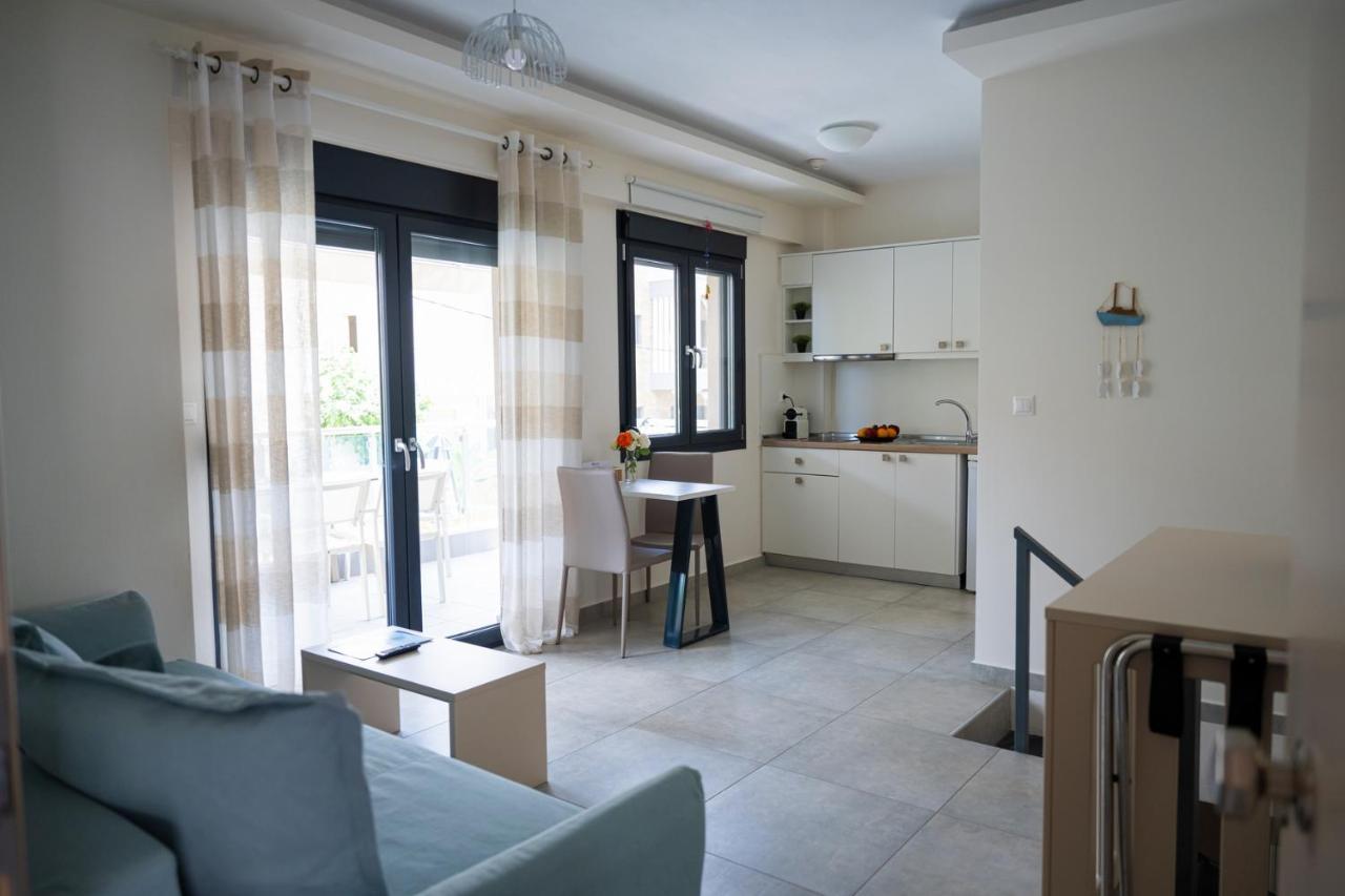 Callista Suites Flogita Exteriör bild