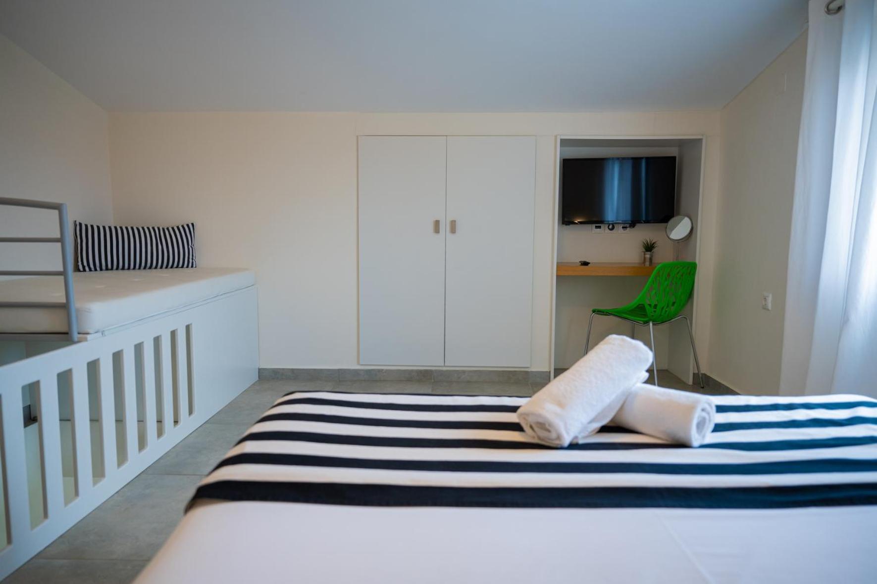 Callista Suites Flogita Exteriör bild